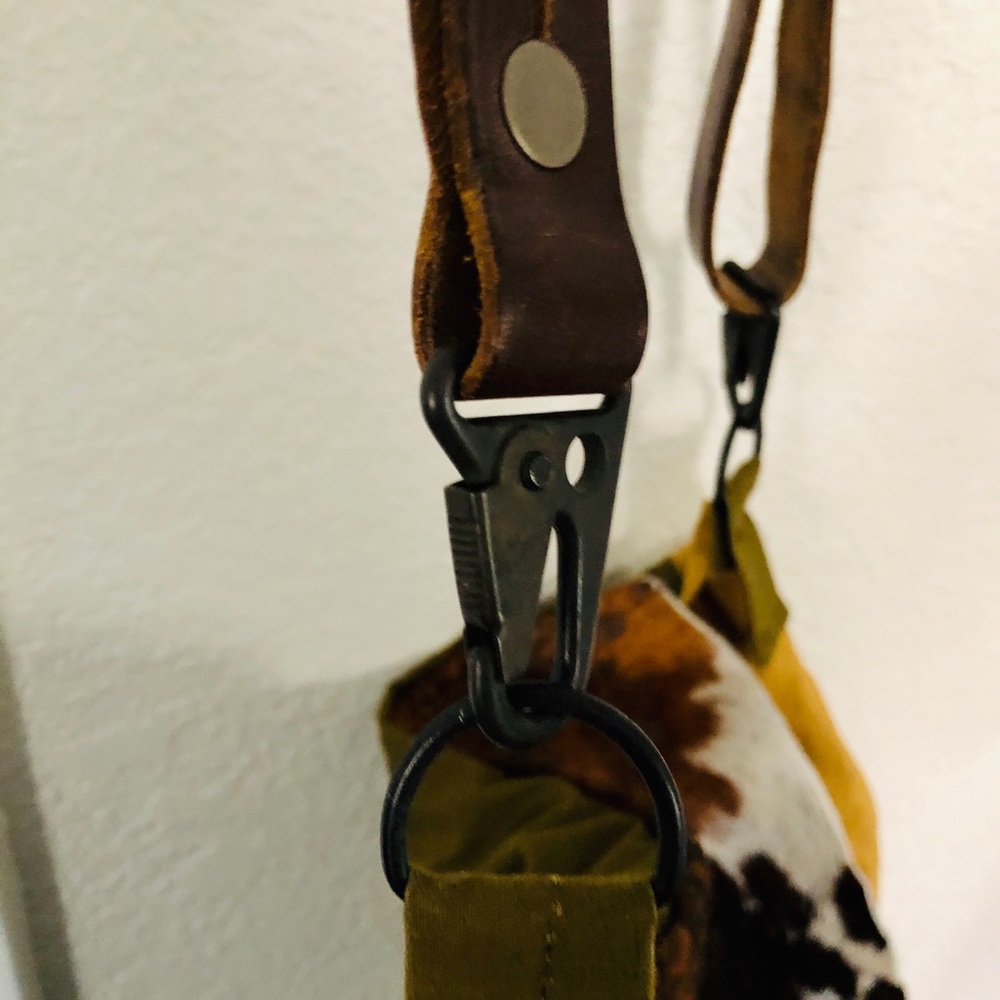 Side Body Bag Real Cow Hid Canvas Leather Strap - Picture 4 of 15